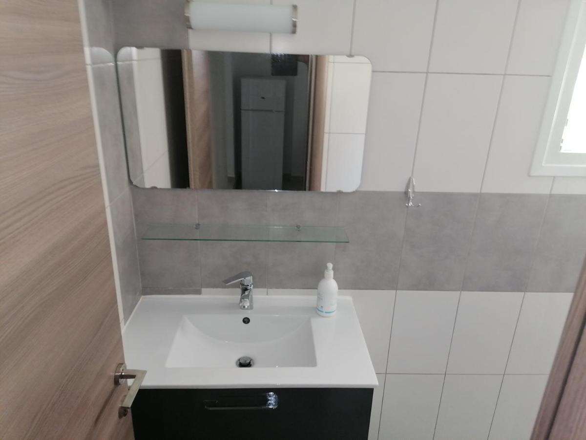 Porto Almira Beachfront House Nikiti  Dış mekan fotoğraf